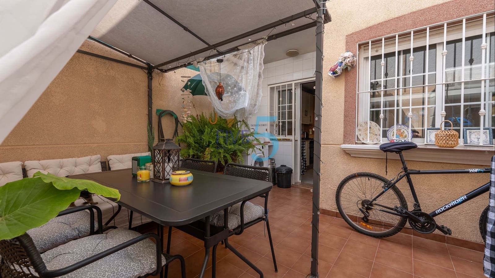 3 bedroom Townhouse for sale in San Pedro del Pinatar - € 230,000 (Ref: 9929797)