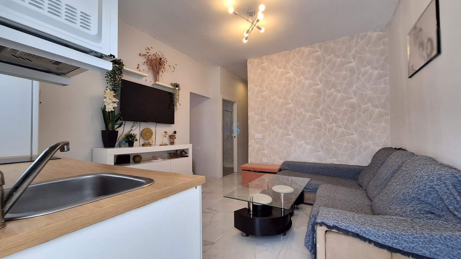 2 soveværelse Semi-Rækkehus til salg i Torrevieja med swimmingpool - € 169.000 (Ref: 9929963)