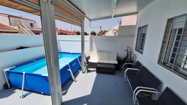 2 soveværelse Semi-Rækkehus til salg i Torrevieja med swimmingpool - € 169.000 (Ref: 9929963)