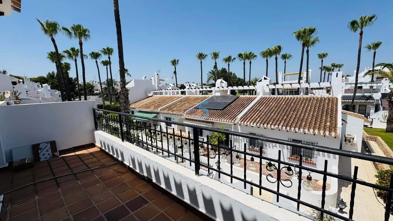 2 soveværelse Byhus til salg i Villamartin med swimmingpool - € 245.000 (Ref: 9932084)