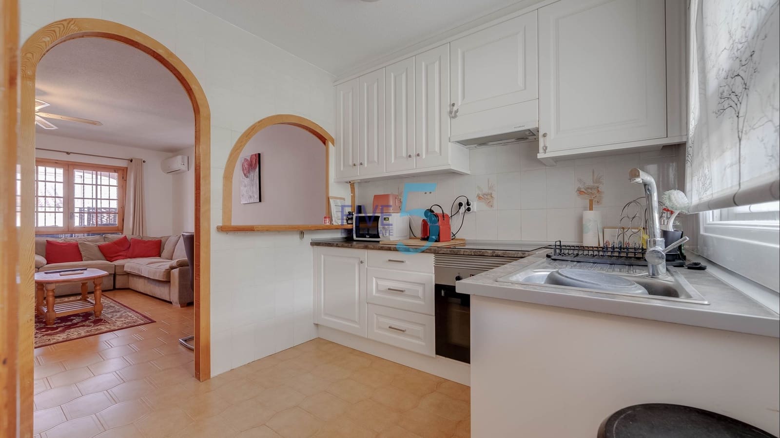 2 soveværelse Byhus til salg i Villamartin med swimmingpool - € 225.000 (Ref: 9932084)