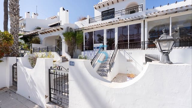 2 soverom Hus til salgs i Villamartin, Orihuela med svømmebasseng - € 229 000 (Ref: 9932084)