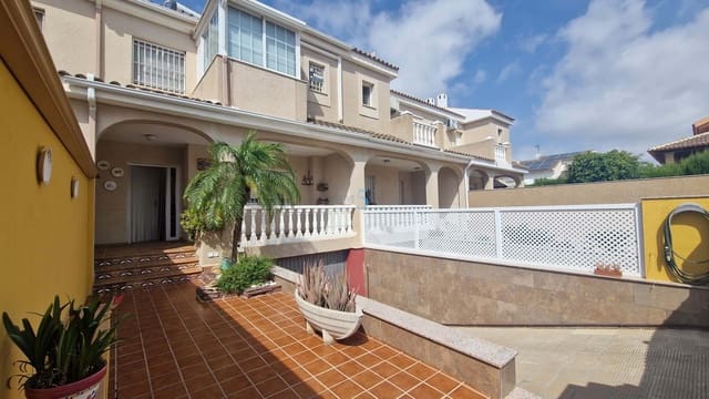 4 Zimmer Haus zu verkaufen in San Javier mit Garage - 250.000 € (Ref: 9932443)