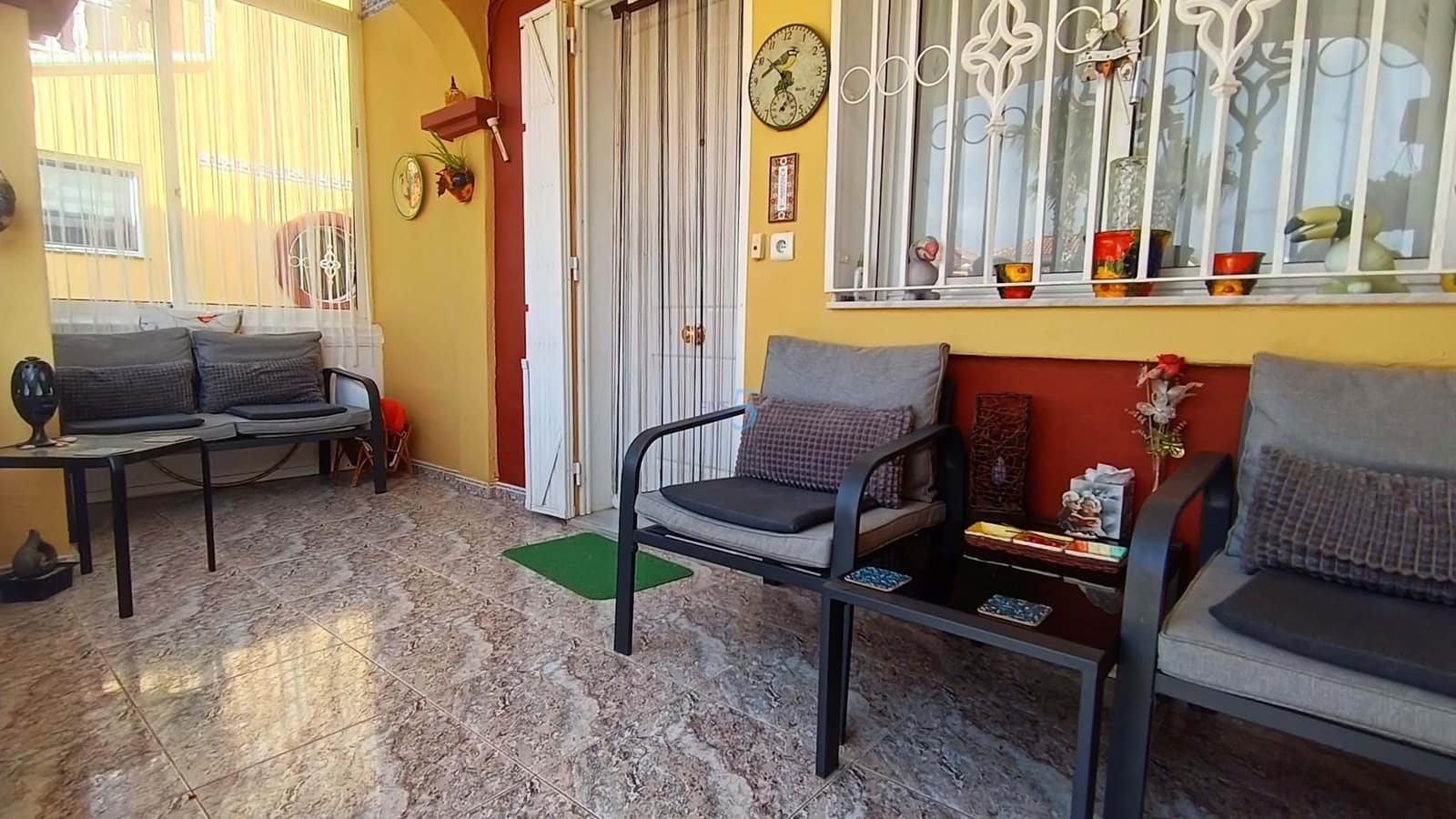 3 slaapkamer Villa te koop in Torrevieja met zwembad garage - € 195.000 (Ref: 9932444)