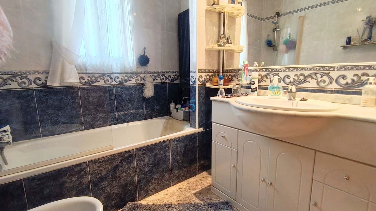 3 slaapkamer Villa te koop in Torrevieja met zwembad garage - € 195.000 (Ref: 9932444)