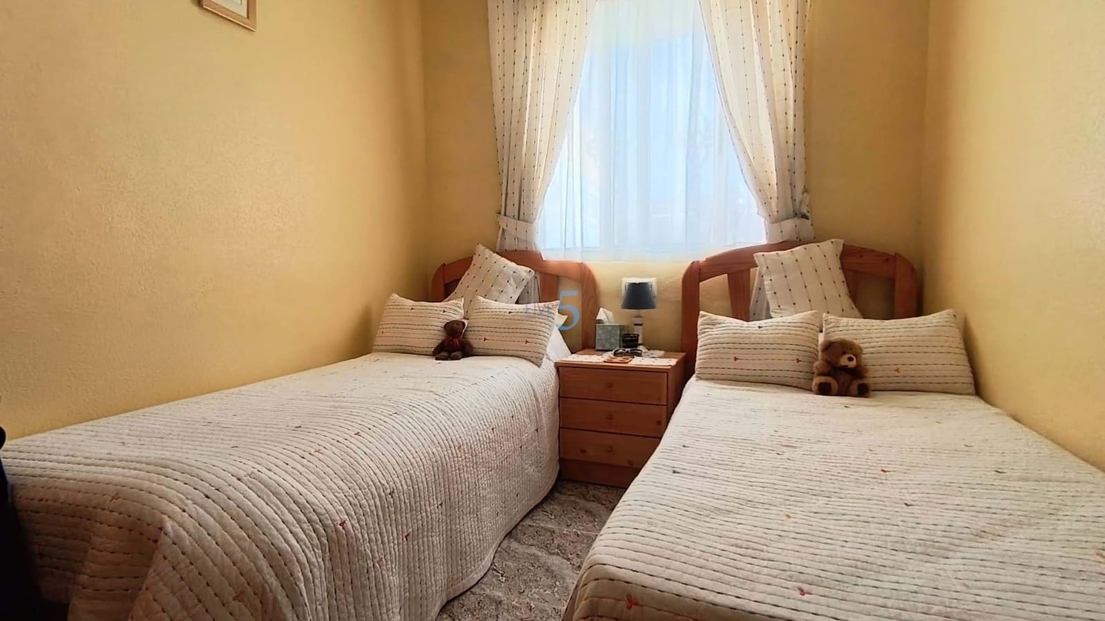 3 slaapkamer Villa te koop in Torrevieja met zwembad garage - € 195.000 (Ref: 9932444)