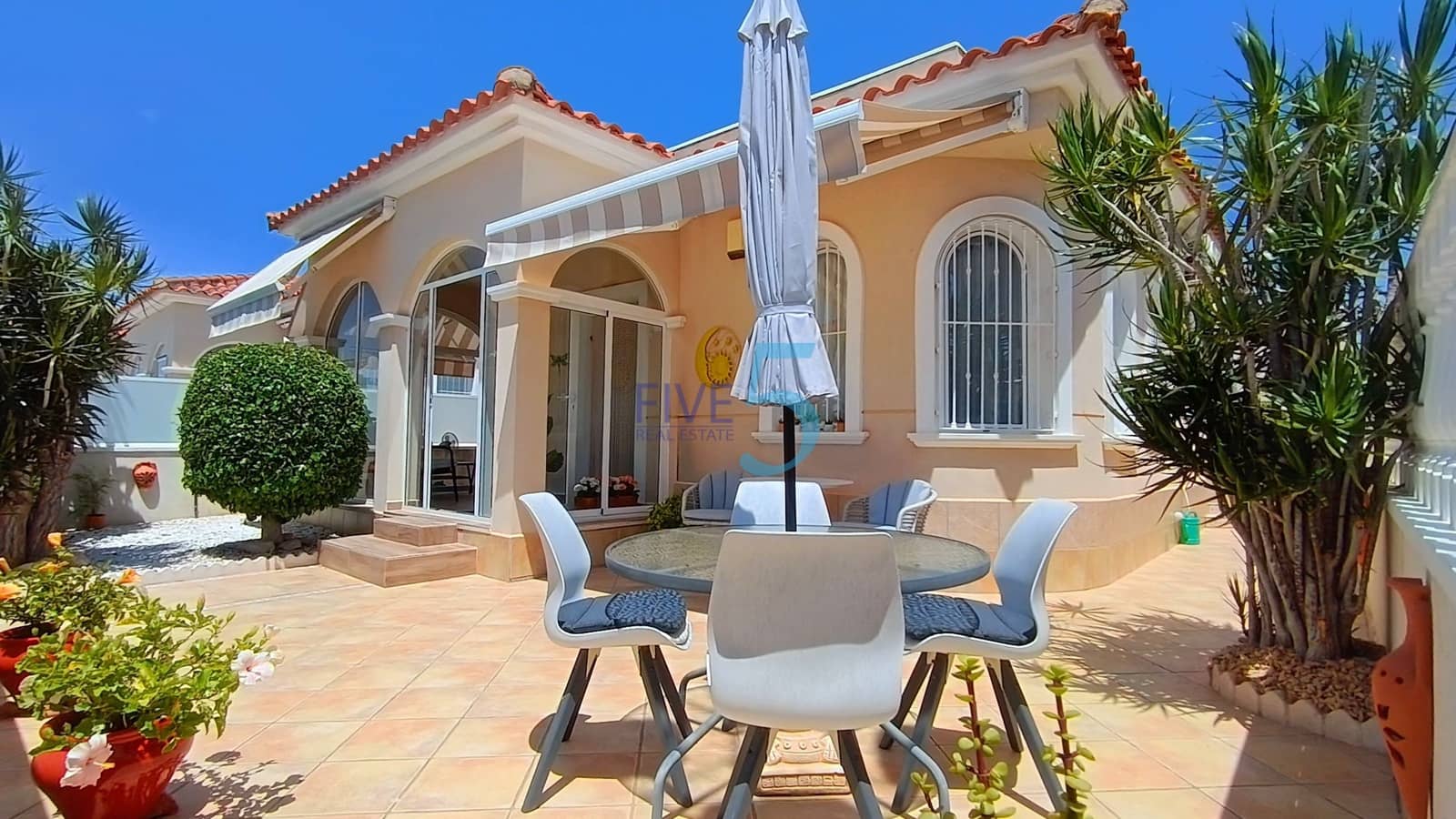 3 chambre Villa/Maison à vendre à Lo Crispin avec piscine - 235 000 € (Ref: 9935396)