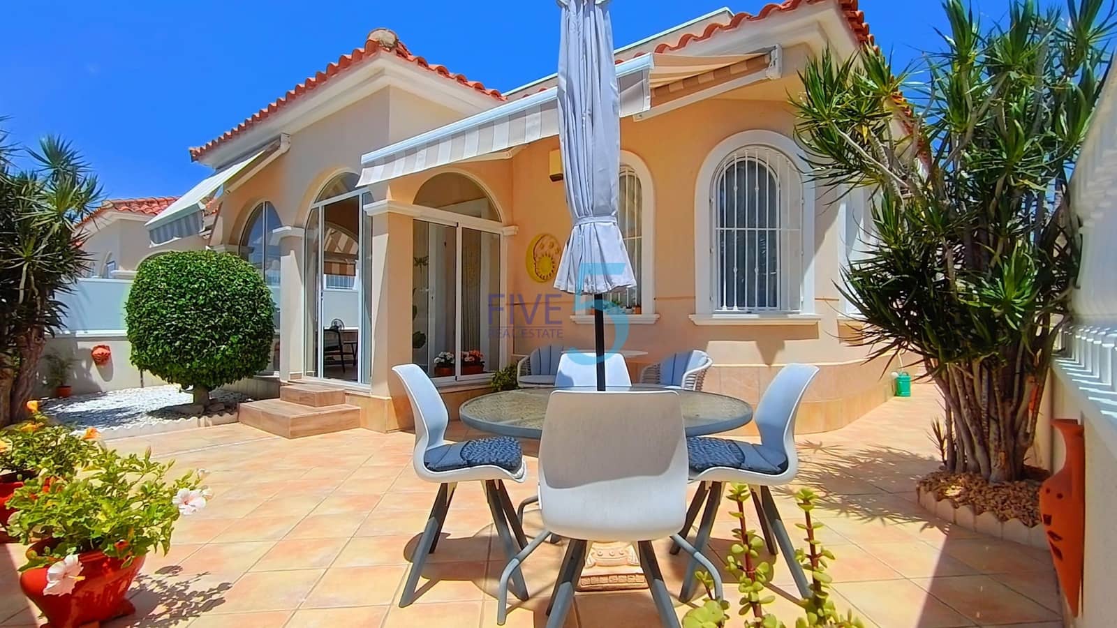 3 chambre Villa/Maison à vendre à Lo Crispin avec piscine - 235 000 € (Ref: 9935396)