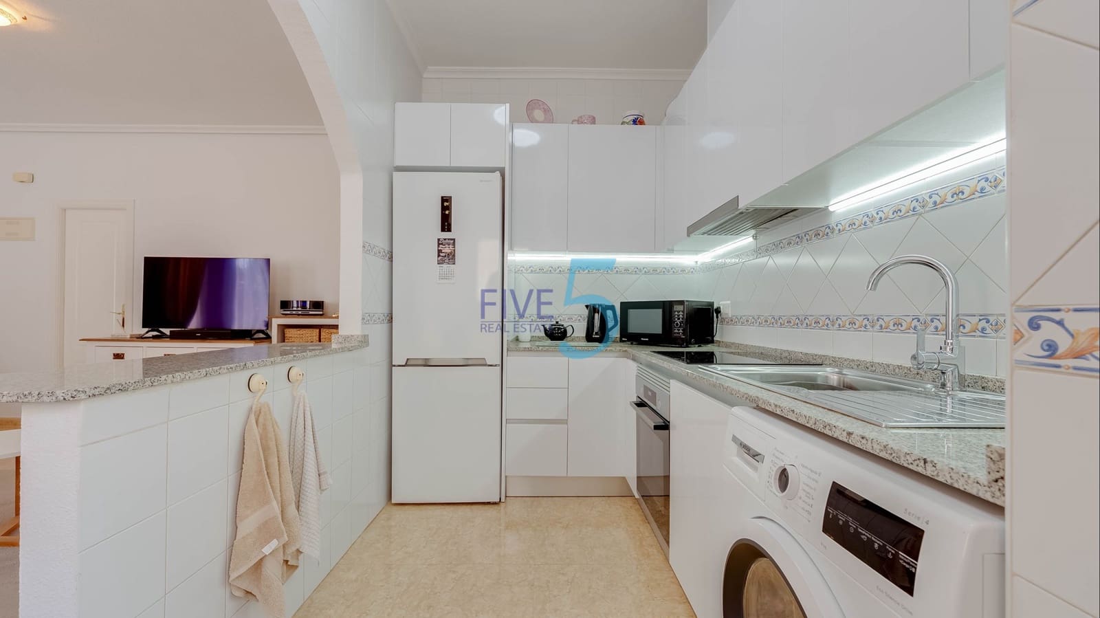 3 sovrum Villa till salu i Lo Crispin med pool - 235 000 € (Ref: 9935396)