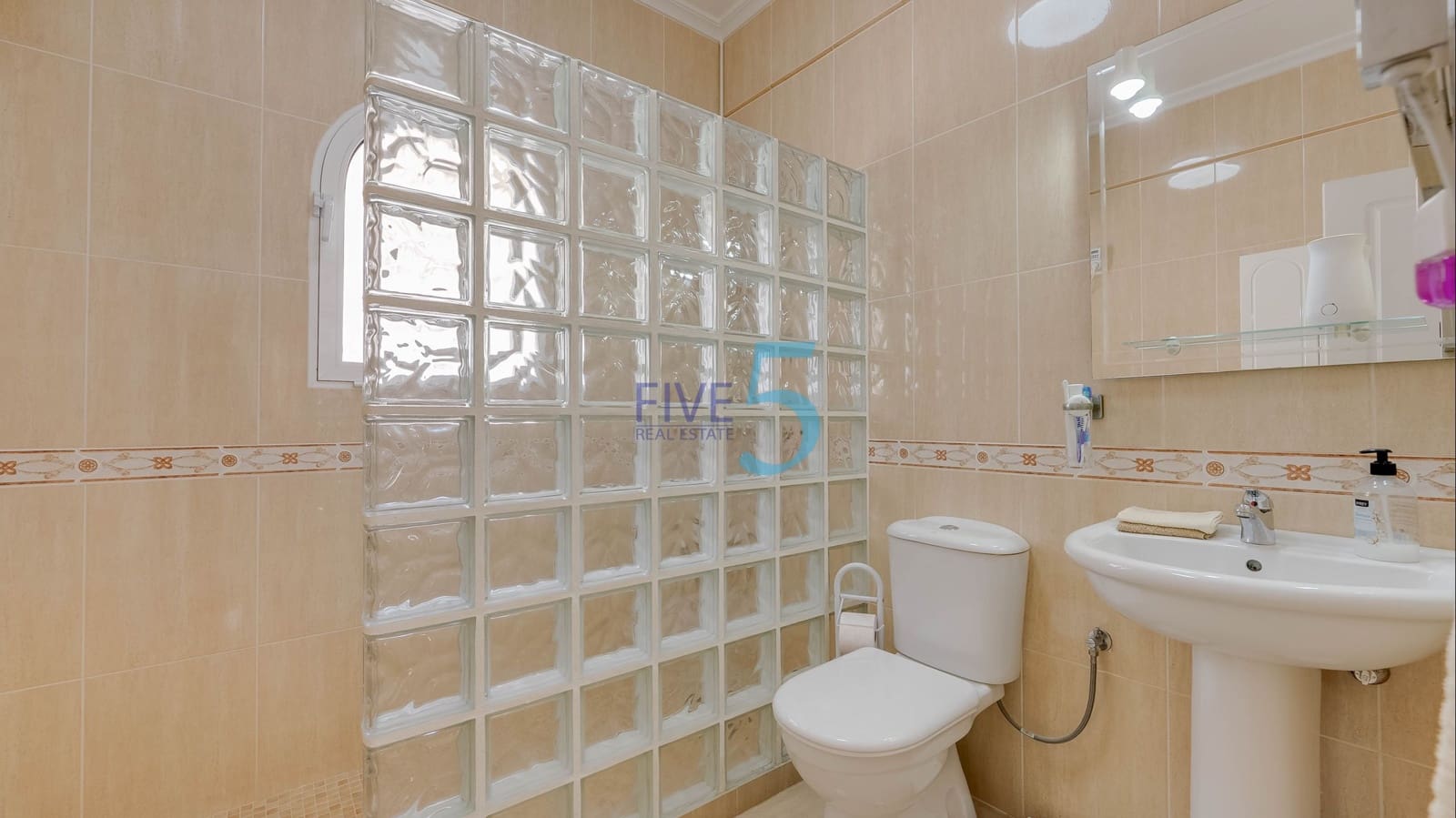 3 sovrum Villa till salu i Lo Crispin med pool - 235 000 € (Ref: 9935396)