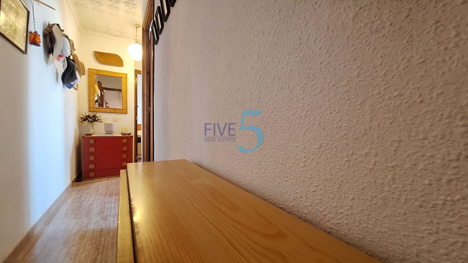 3 bedroom Semi-detached Villa for sale in Torrevieja - € 129,900 (Ref: 9937402)