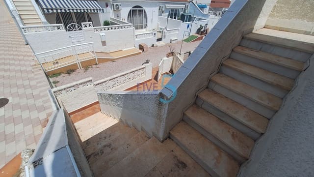 3 Zimmer Doppelhaus zu verkaufen in Torrevieja - 129.900 € (Ref: 9937402)