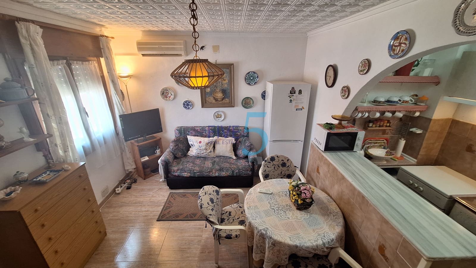 3 bedroom Semi-detached Villa for sale in Torrevieja - € 129,900 (Ref: 9937402)