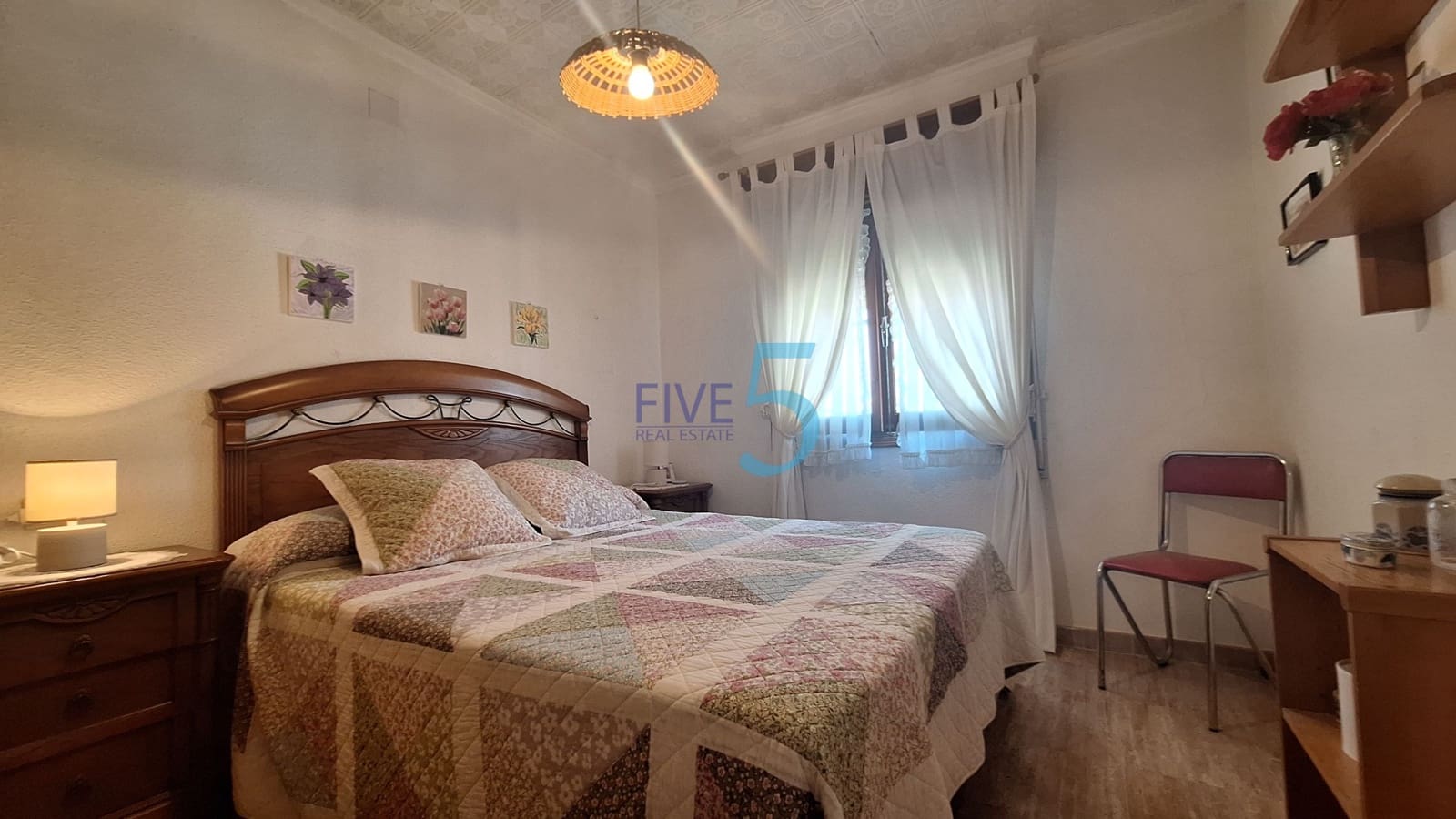 3 bedroom Semi-detached Villa for sale in Torrevieja - € 129,900 (Ref: 9937402)