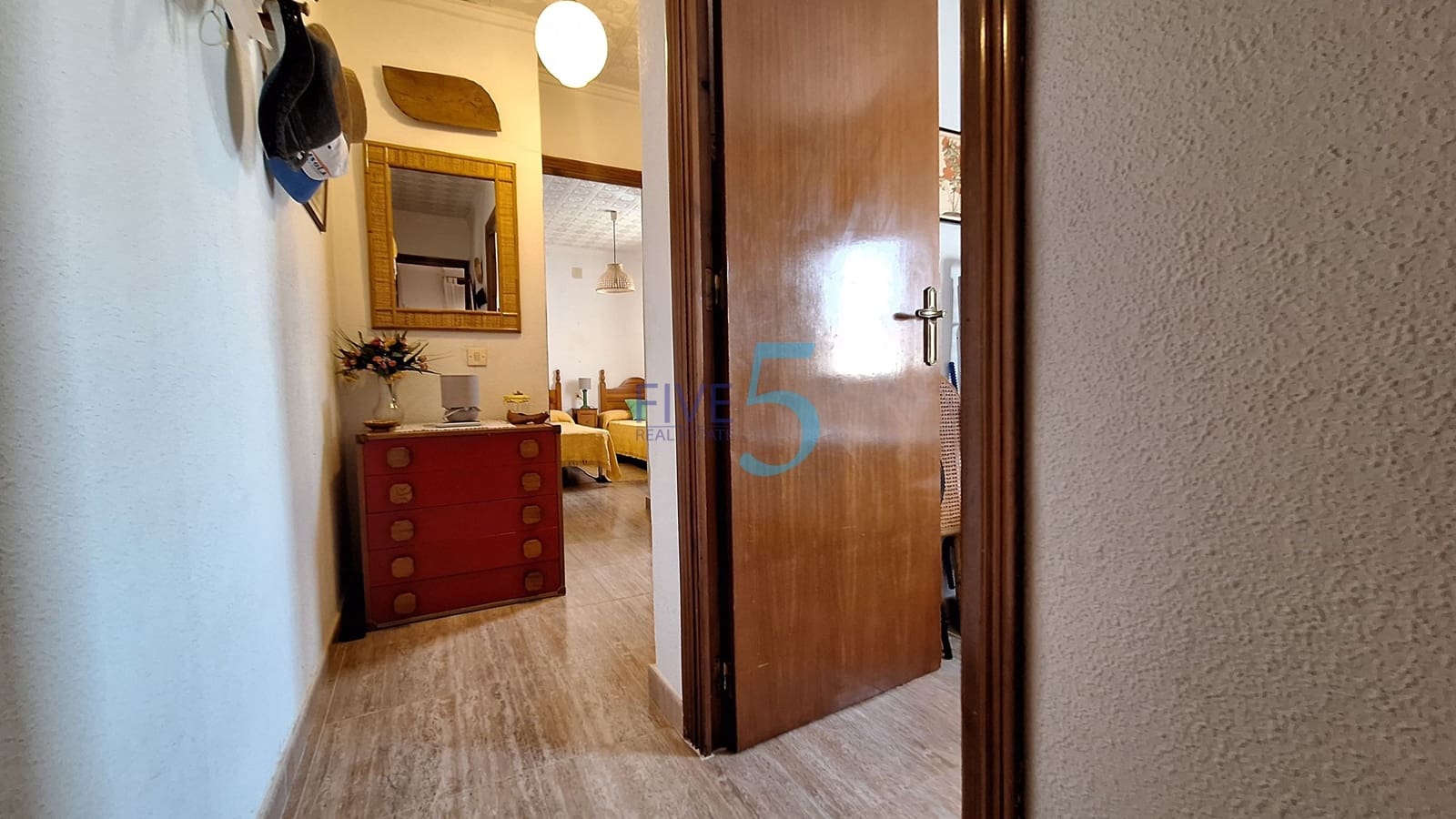 3 bedroom Semi-detached Villa for sale in Torrevieja - € 129,900 (Ref: 9937402)