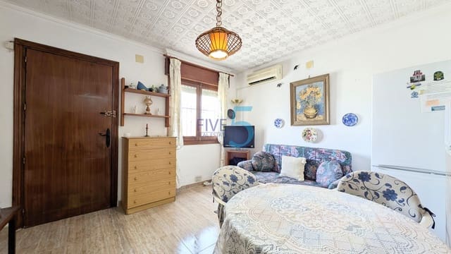 3 soveværelse Semi-Rækkehus til salg i Torrevieja - € 129.900 (Ref: 9937402)