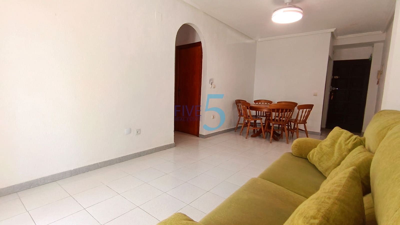 2 Zimmer Apartment zu verkaufen in Ciudad Quesada mit Garage - 95.000 € (Ref: 9938753)
