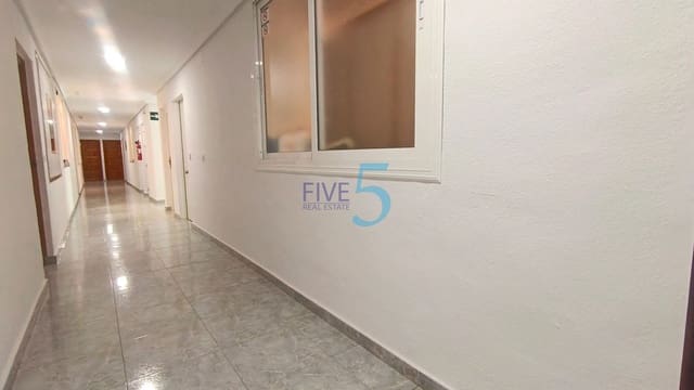 Apartamento de 2 habitaciones en Ciudad Quesada, Rojales en venta con garaje - 95.000 € (Ref: 9938753)