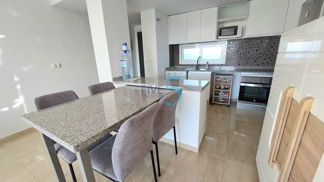 Apartamento de 2 habitaciones en Villamartin, Orihuela en venta con piscina garaje - 215.000 € (Ref: 9938754)