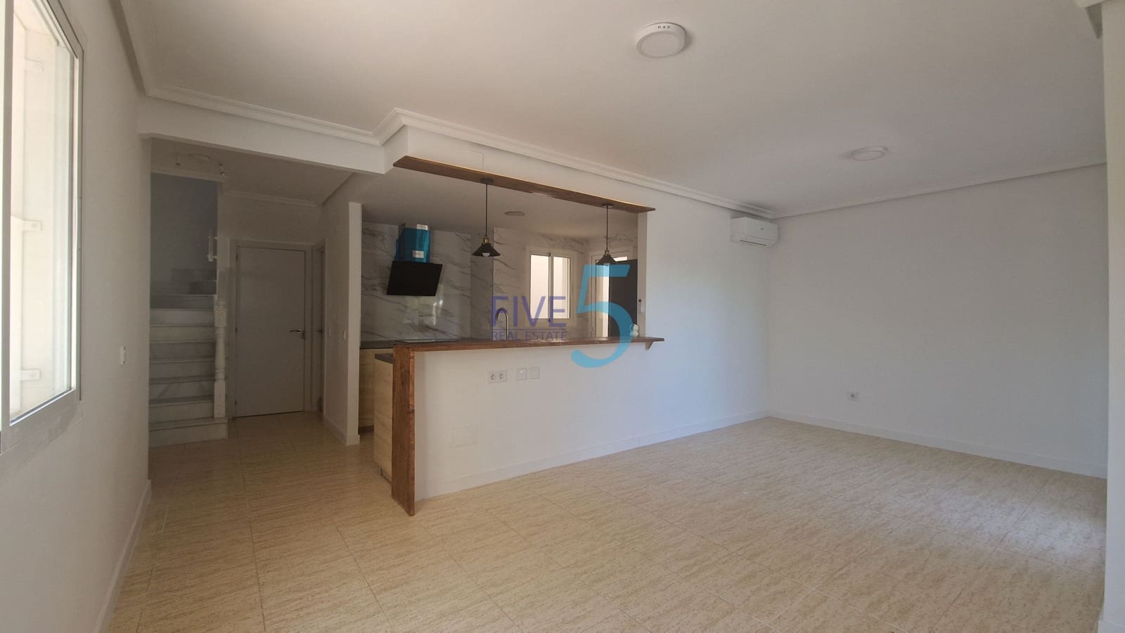 2 quarto Casa em Banda para venda em Pilar de la Horadada com piscina garagem - 299 999 € (Ref: 9938924)