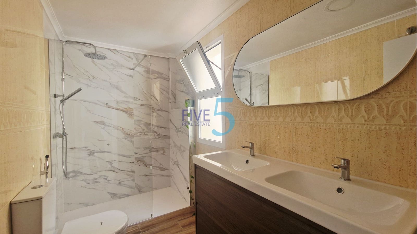 2 quarto Casa em Banda para venda em Pilar de la Horadada com piscina garagem - 299 999 € (Ref: 9938924)