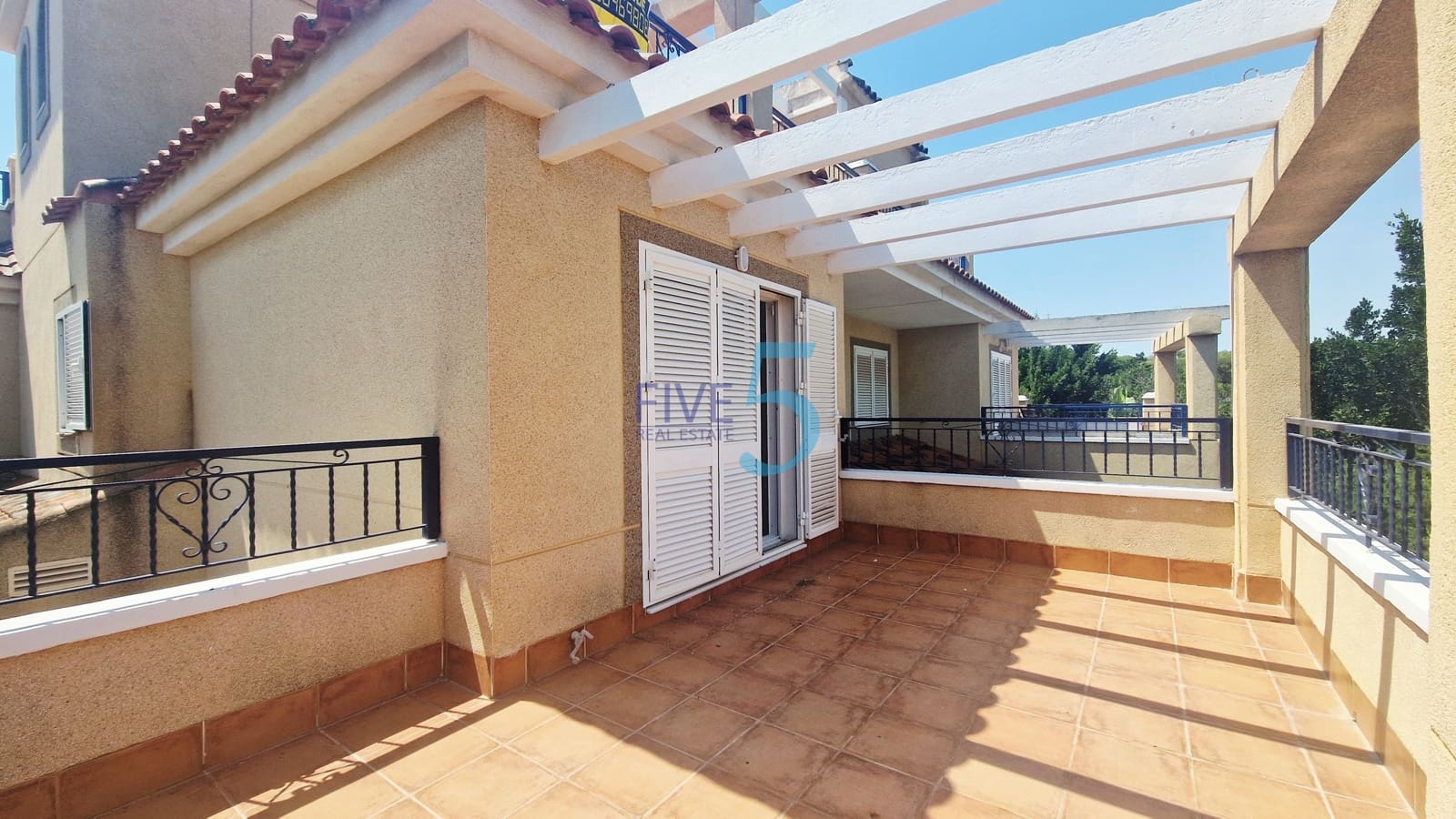 2 quarto Casa em Banda para venda em Pilar de la Horadada com piscina garagem - 299 999 € (Ref: 9938924)