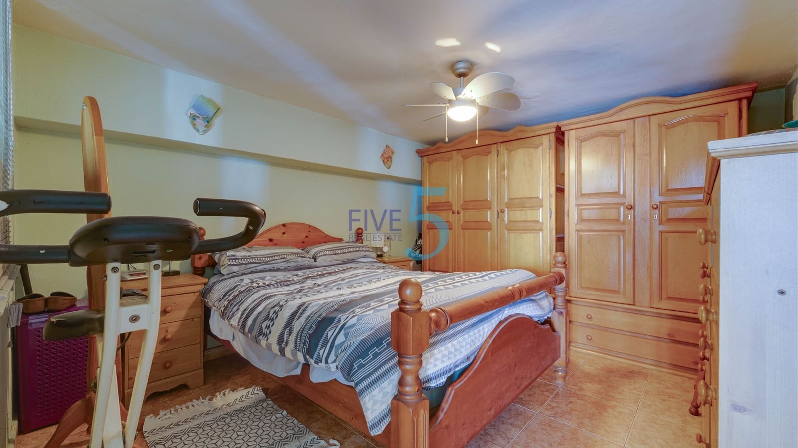 3 soveværelse Byhus til salg i Torrevieja med swimmingpool - € 249.000 (Ref: 9939042)