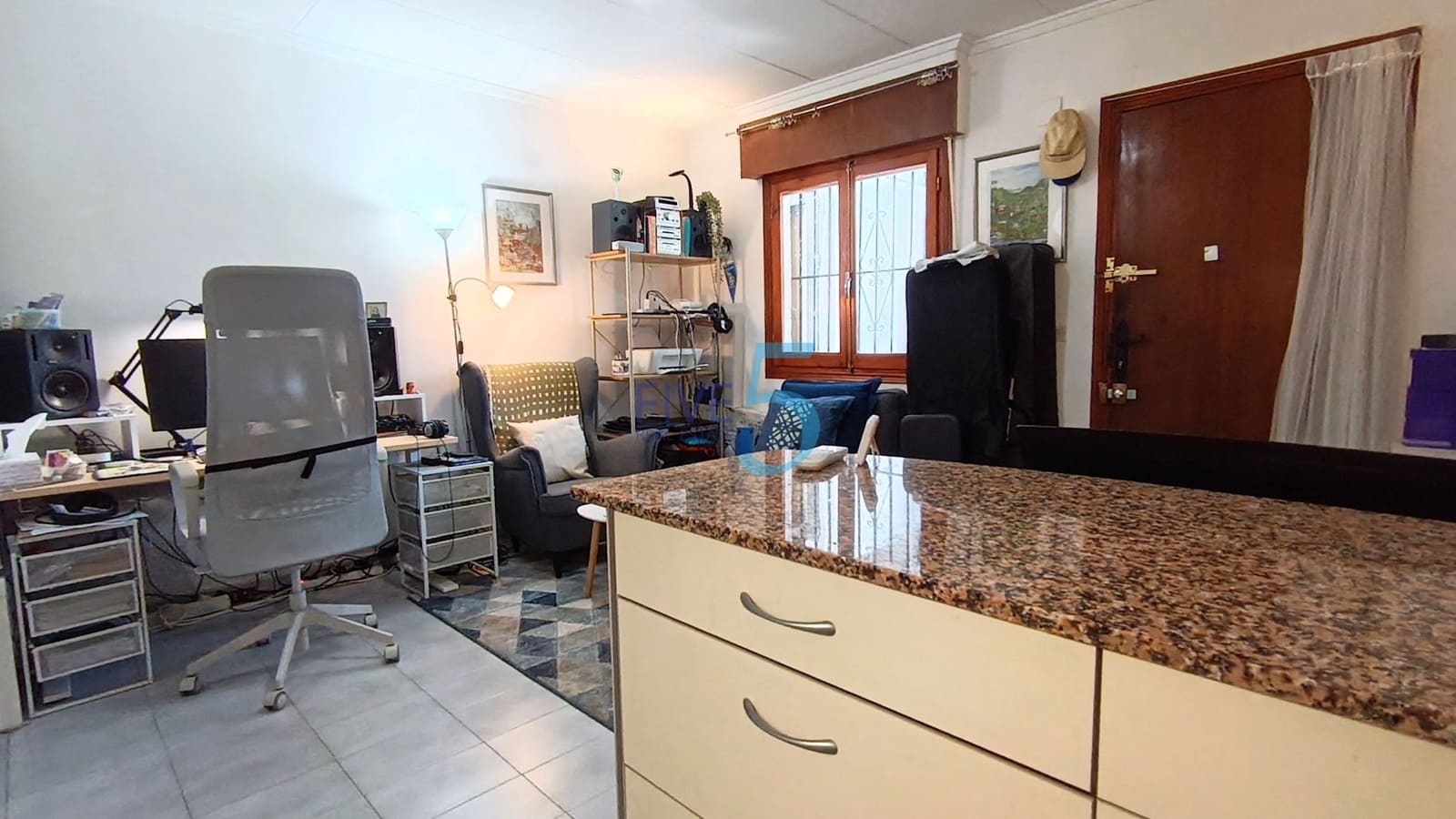 1 chambre Bungalow à vendre à Torrevieja - 99 999 € (Ref: 9939043)