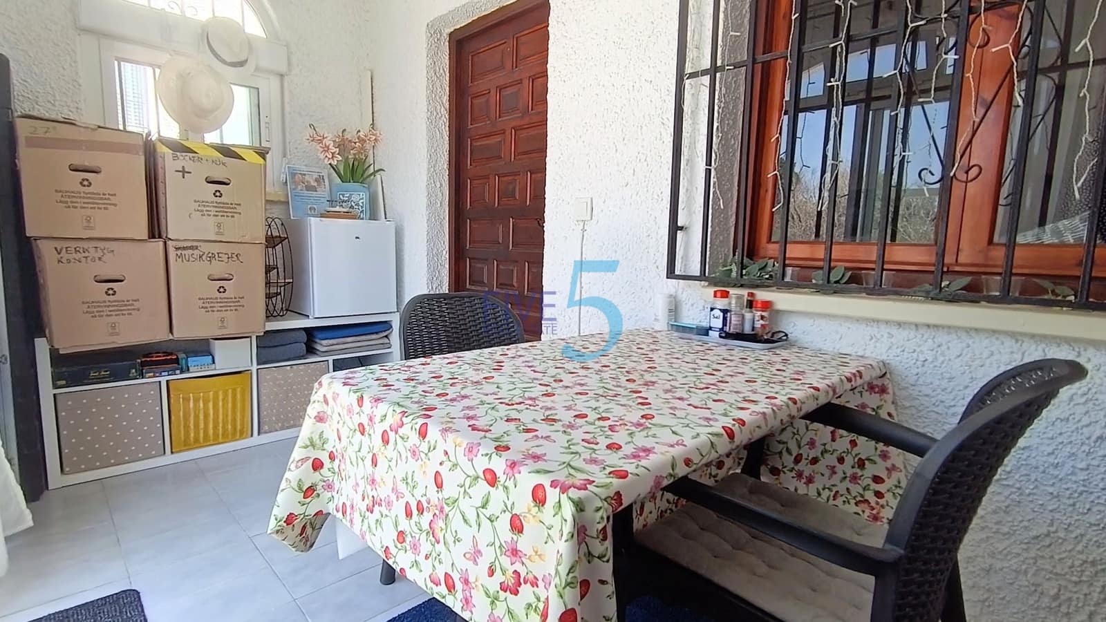 1 chambre Bungalow à vendre à Torrevieja - 99 999 € (Ref: 9939043)
