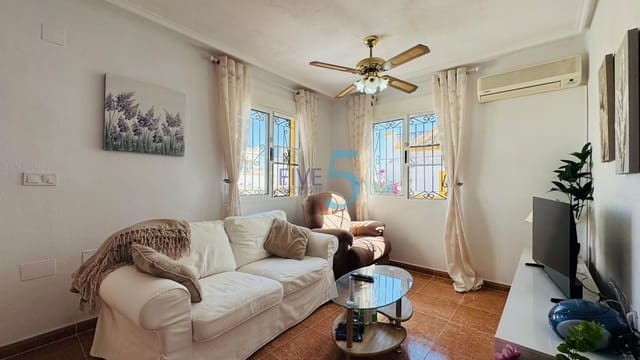 3 Zimmer Villa zu verkaufen in Los Altos mit Pool - 279.999 € (Ref: 9941470)