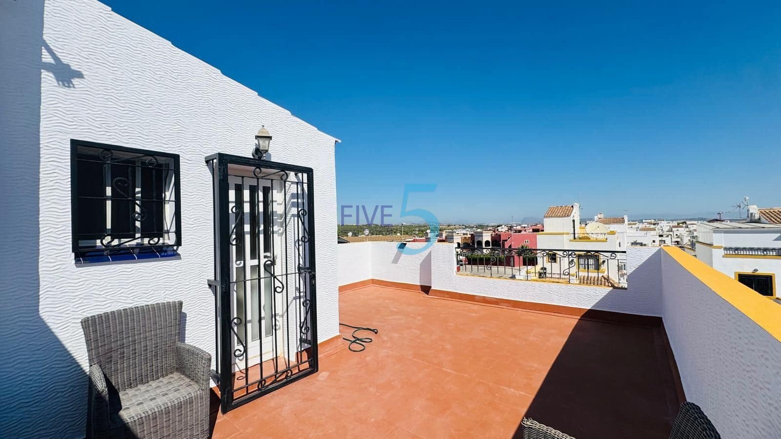 3 Zimmer Villa zu verkaufen in Los Altos mit Pool - 279.999 € (Ref: 9941470)