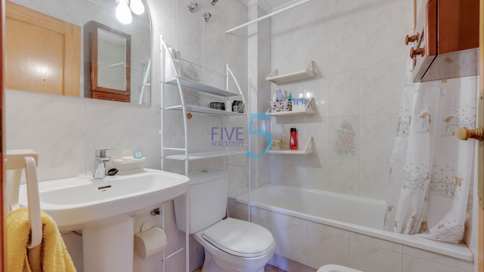 Studio te koop in Torrevieja met zwembad - € 86.900 (Ref: 9941474)