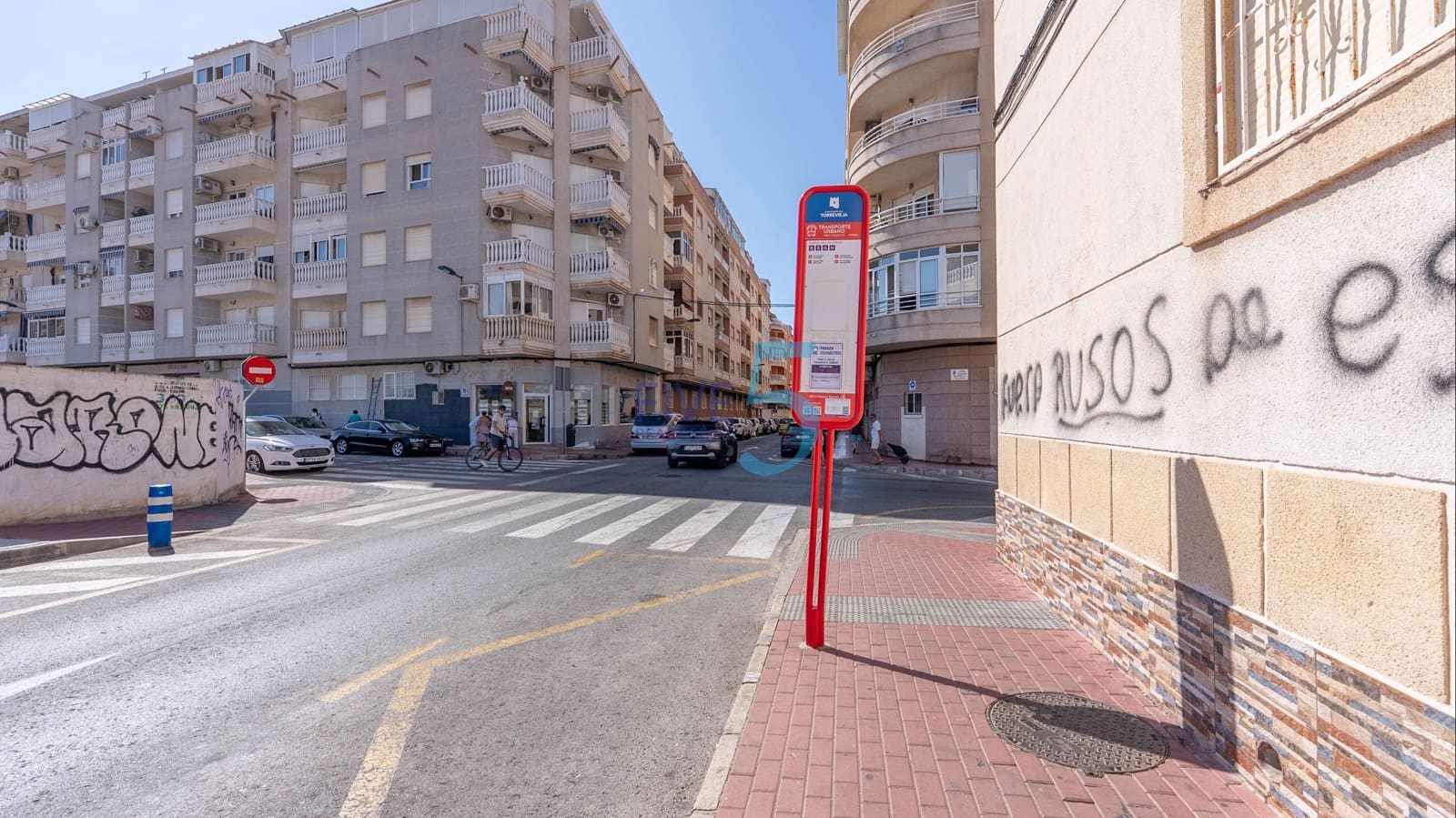 Studio te koop in Torrevieja met zwembad - € 86.900 (Ref: 9941474)