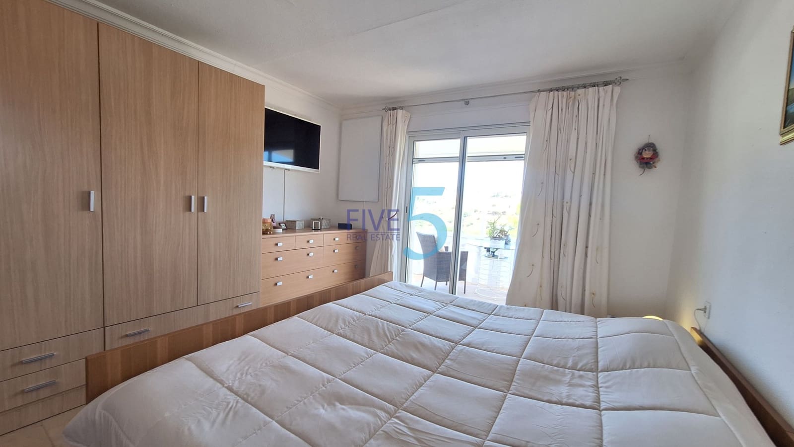 3 bedroom Villa for sale in San Fulgencio with garage - € 245,000 (Ref: 9943198)