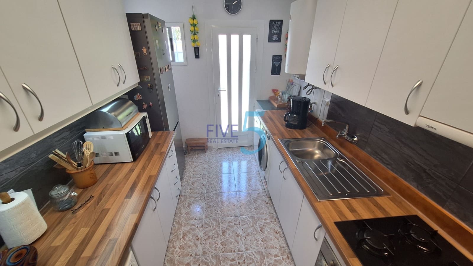 3 bedroom Villa for sale in San Fulgencio with garage - € 245,000 (Ref: 9943198)