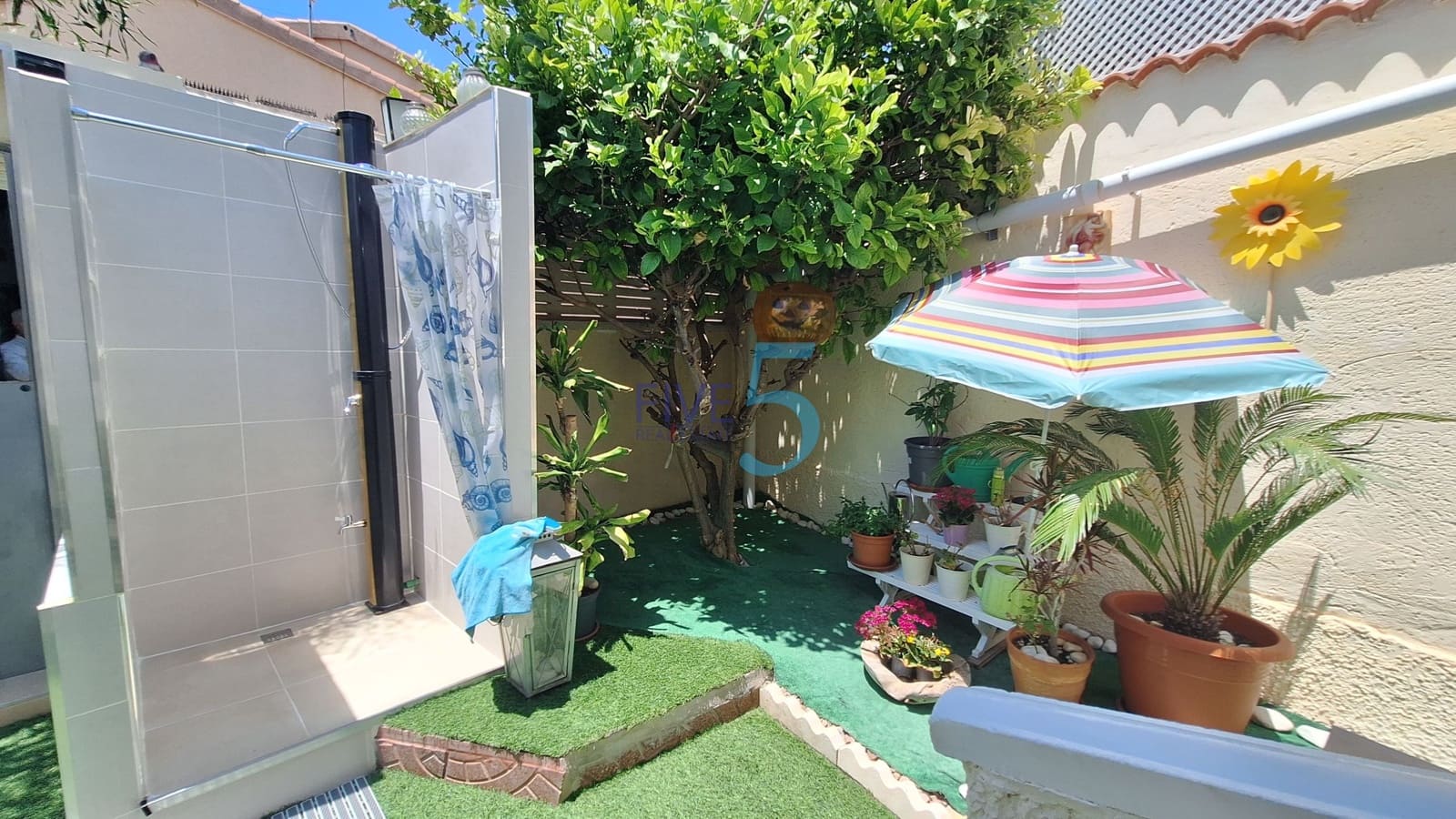 3 bedroom Villa for sale in San Fulgencio with garage - € 245,000 (Ref: 9943198)