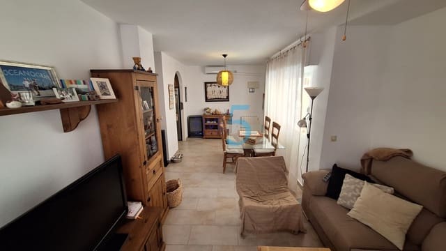 2 soveværelse Semi-Rækkehus til salg i Los Altos med swimmingpool - € 189.000 (Ref: 9944863)