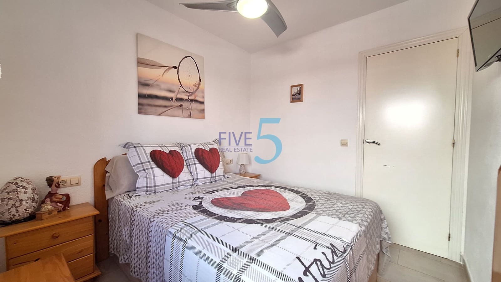 2 bedroom Semi-detached Villa for sale in Los Altos with pool - € 189,000 (Ref: 9944863)