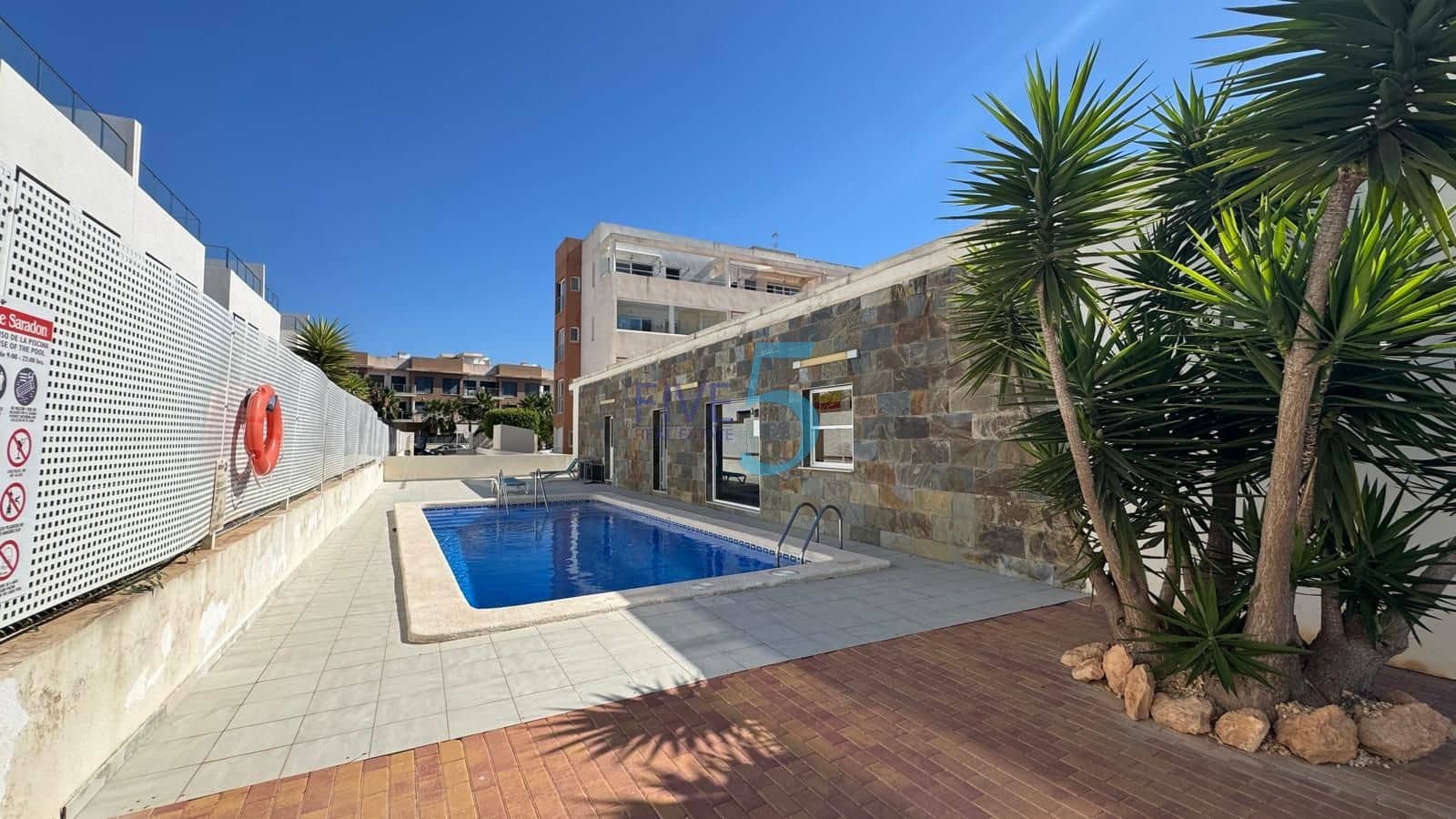 2 soveværelse Lejlighed til salg i Los Dolses med swimmingpool garage - € 299.000 (Ref: 9945020)