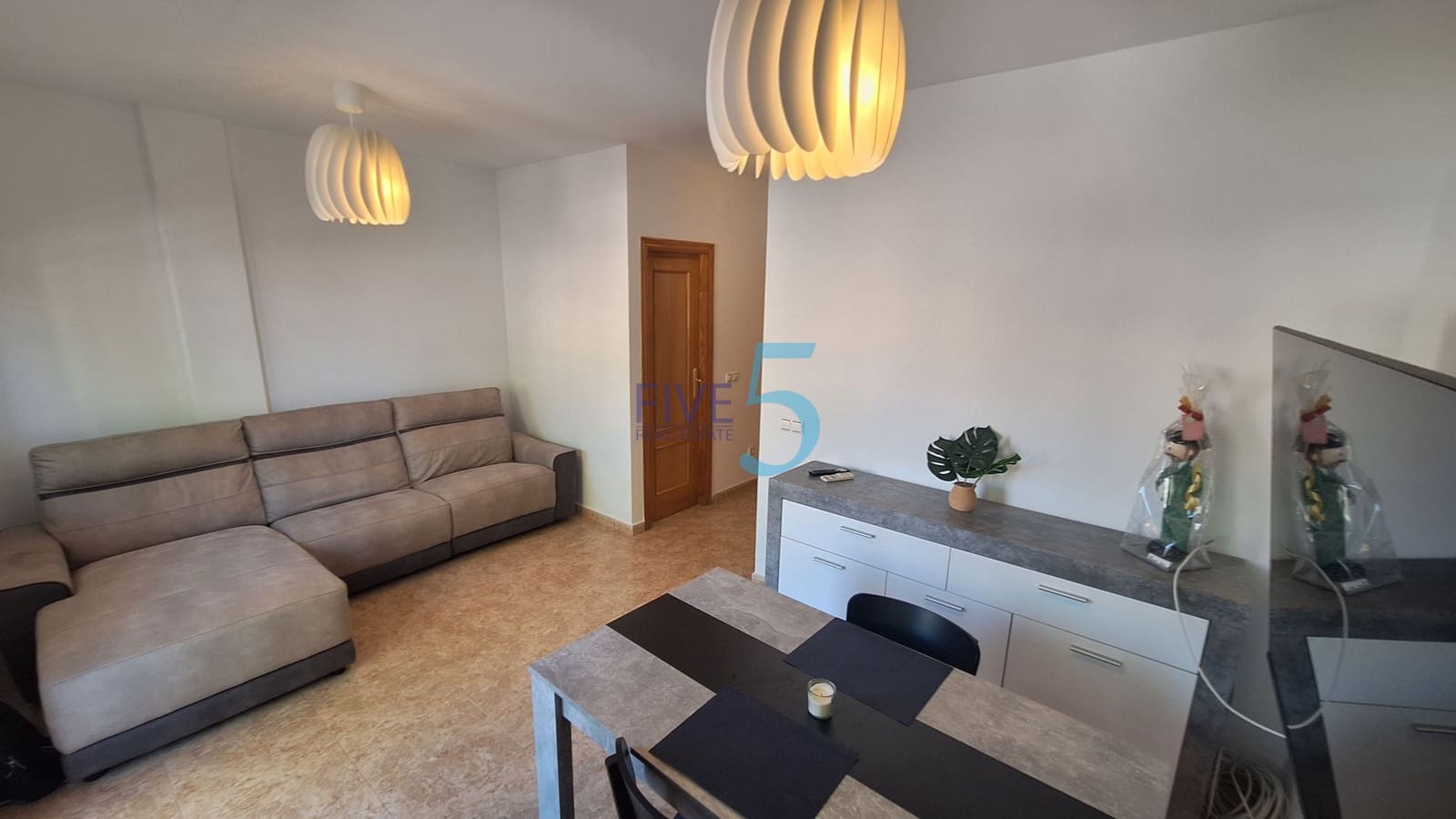 3 sovrum Hus till salu i Torrevieja med pool garage - 198 000 € (Ref: 9946874)