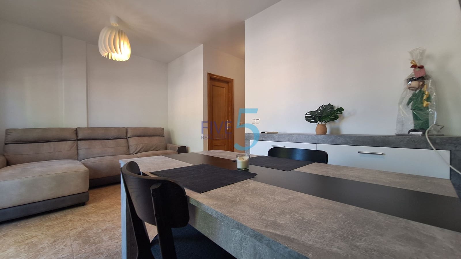 3 sovrum Hus till salu i Torrevieja med pool garage - 198 000 € (Ref: 9946874)
