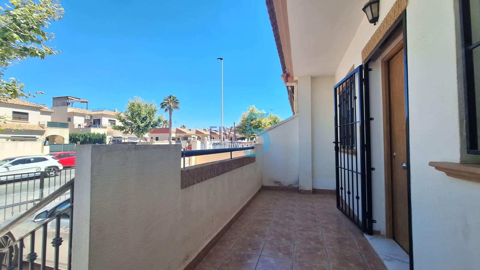 3 sovrum Hus till salu i Torrevieja med pool garage - 198 000 € (Ref: 9946874)