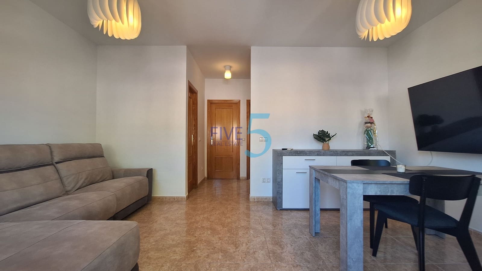 3 sovrum Hus till salu i Torrevieja med pool garage - 198 000 € (Ref: 9946874)