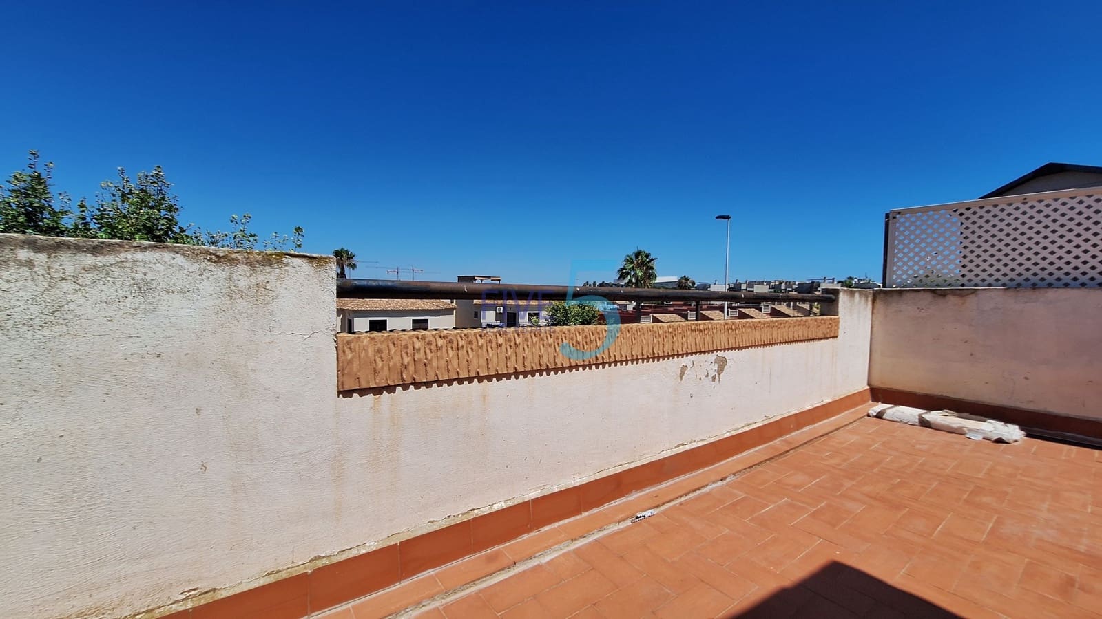 3 sovrum Hus till salu i Torrevieja med pool garage - 198 000 € (Ref: 9946874)