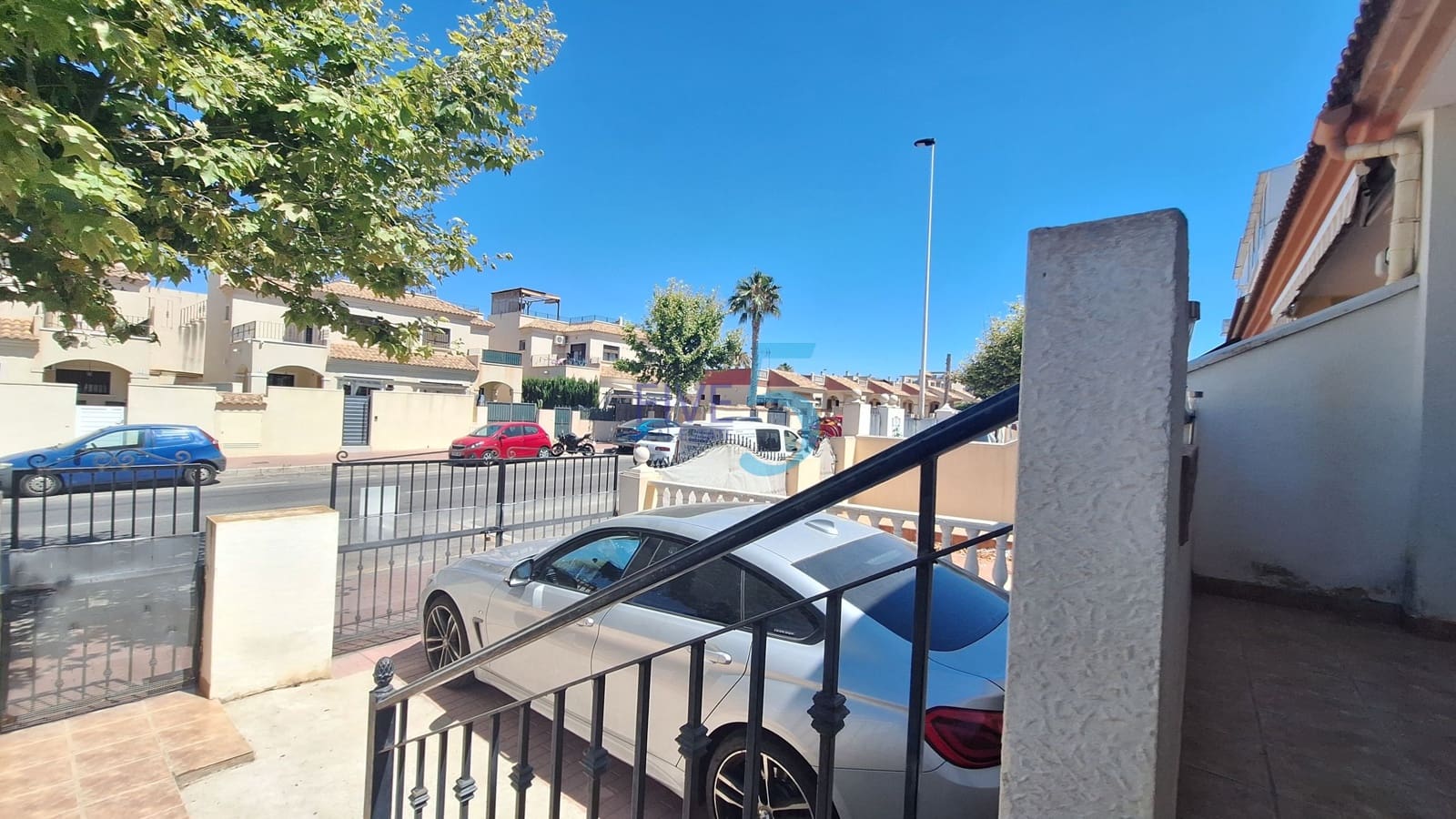 3 sovrum Hus till salu i Torrevieja med pool garage - 198 000 € (Ref: 9946874)