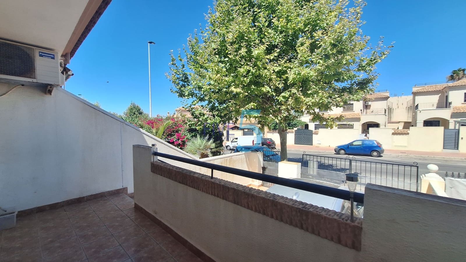 3 sovrum Hus till salu i Torrevieja med pool garage - 198 000 € (Ref: 9946874)