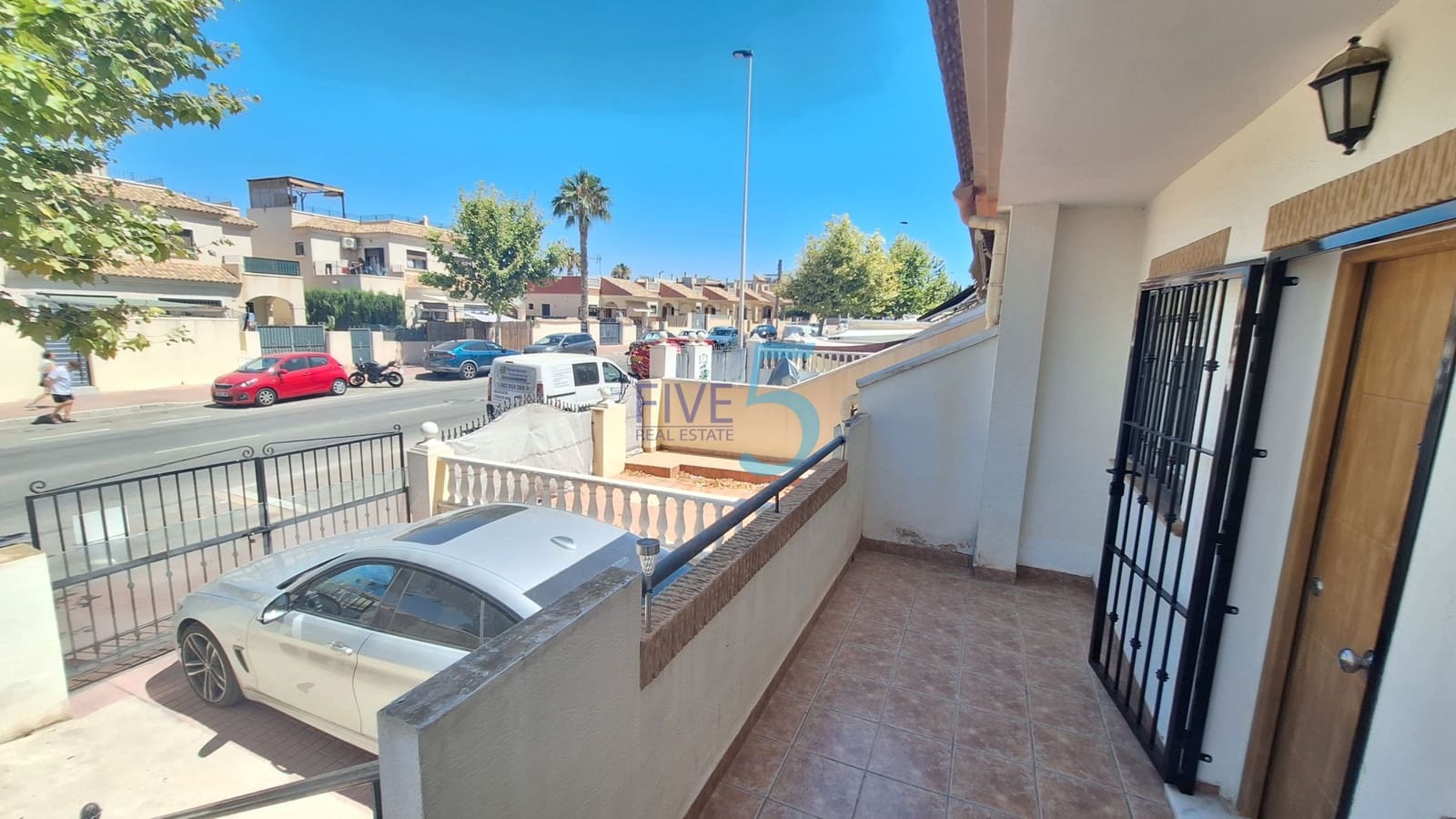 3 sovrum Hus till salu i Torrevieja med pool garage - 198 000 € (Ref: 9946874)