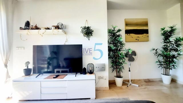 2 soveværelse Penthouse til salg i Gea y Truyols med swimmingpool - € 175.000 (Ref: 9946908)