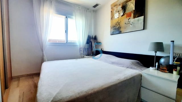 2 soveværelse Penthouse til salg i Gea y Truyols med swimmingpool - € 175.000 (Ref: 9946908)