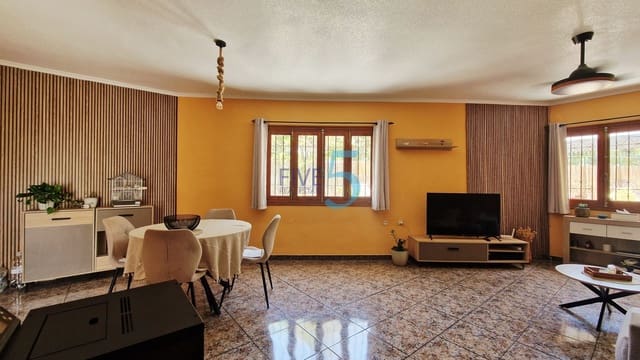 3 soveværelse Byhus til salg i Los Alcázares med garage - € 189.000 (Ref: 9948598)